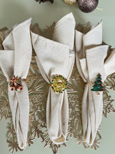 Cargar imagen en el visor de la galería, Set de 6 Servilletas de Lino Crema 40x40