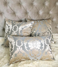 Cargar imagen en el visor de la galería, Juego de Cama Damask
